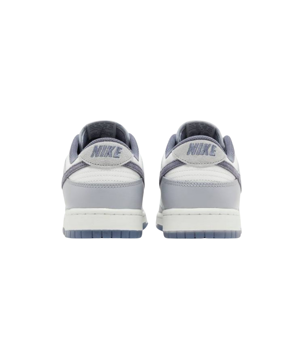 Dunk Low SE