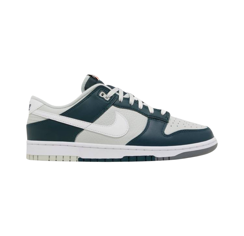 Dunk Low Premium