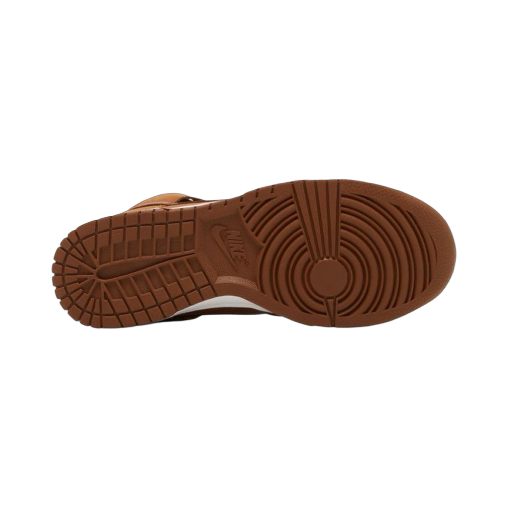 Nike Wmns Dunk High Premium 'Pecan'