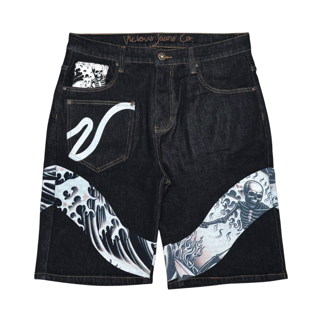 PATCH DENIM SHORTS