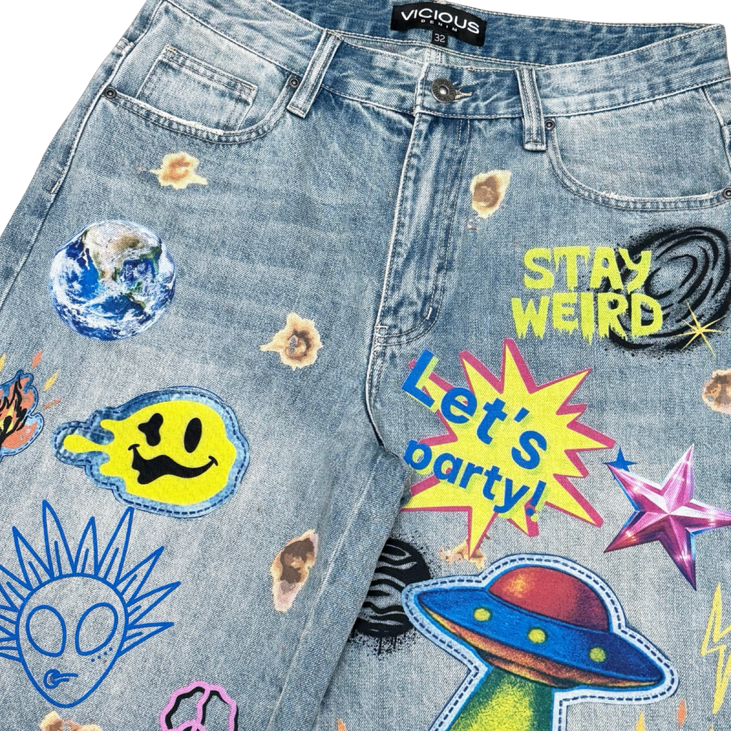 PRINTED ARTWORK PREMIUM DENIM SHORTS / ALL OVER