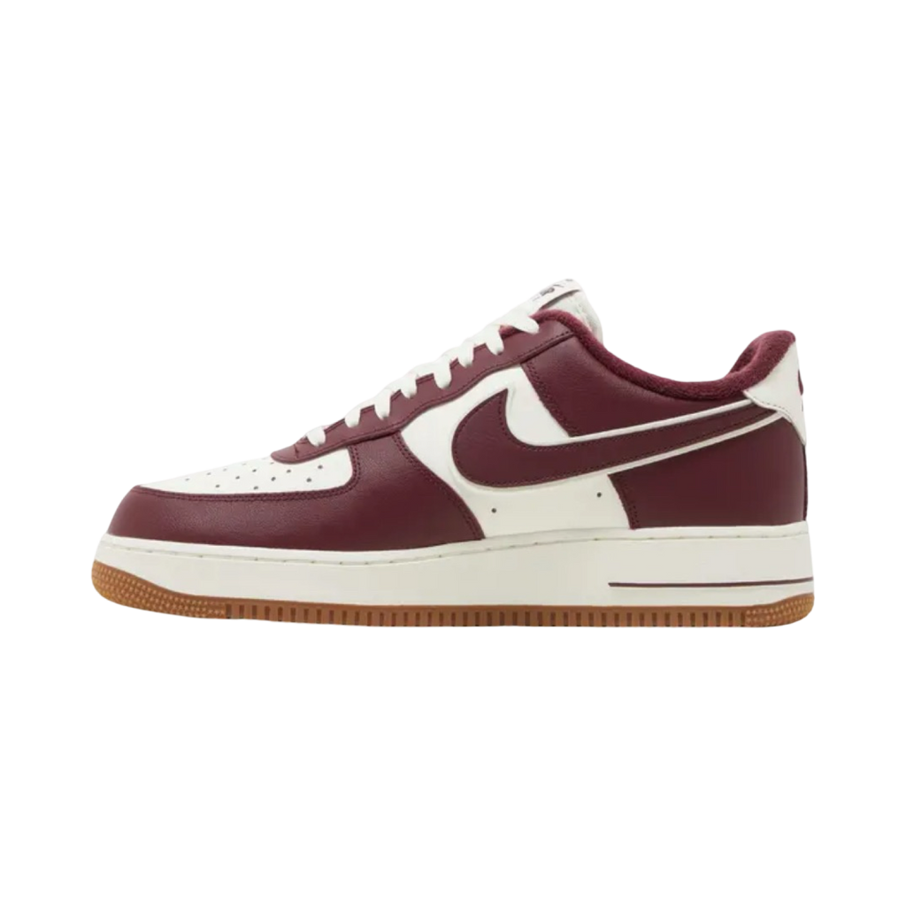 AIR FORCE 1 ‘07 LV8