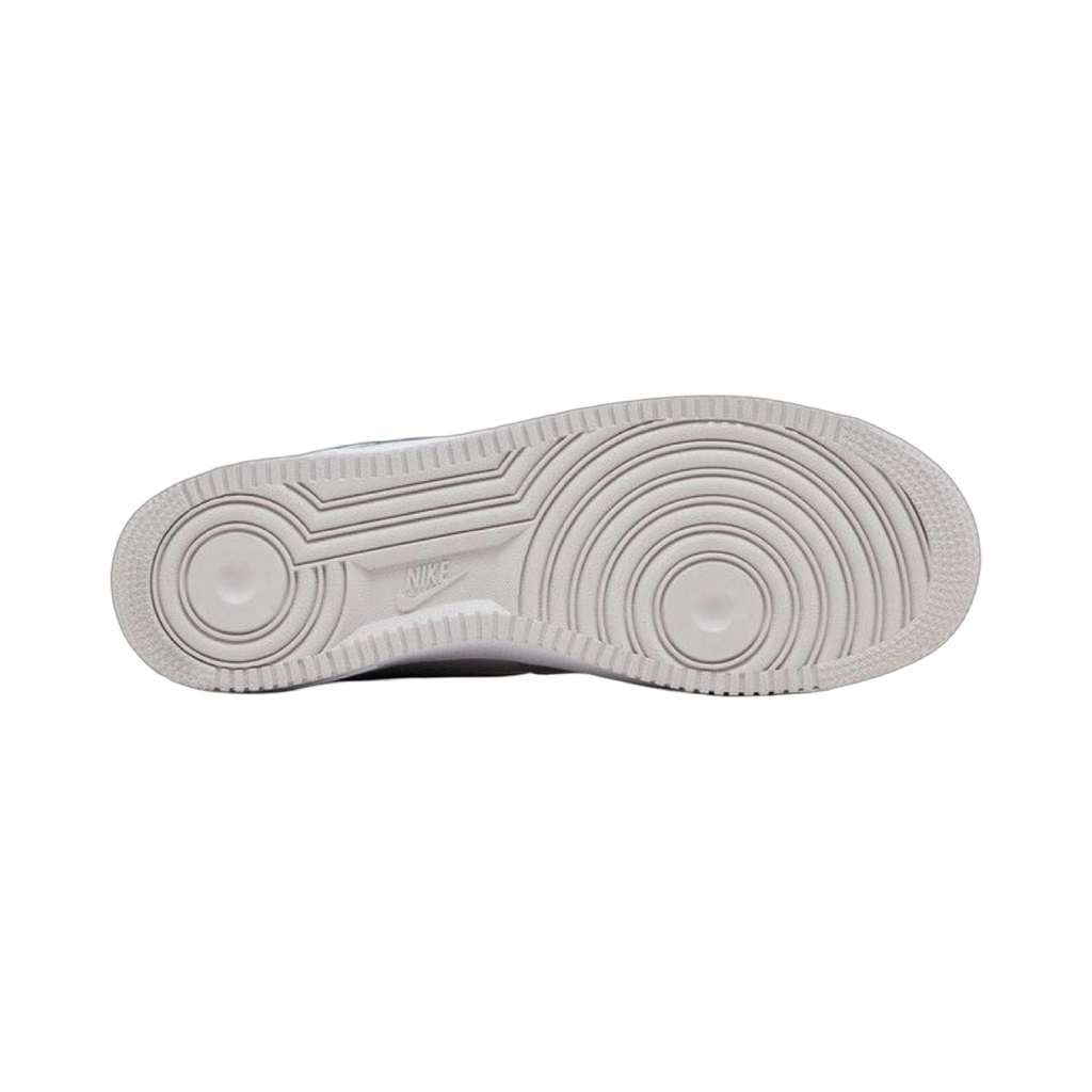 Nike Air Force 1'07 LV8 'Wolf Grey Patent'